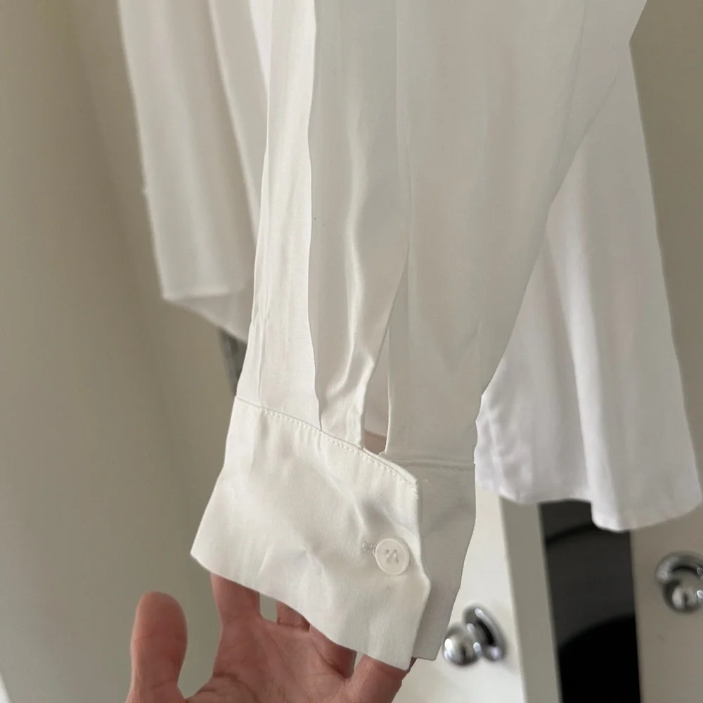 The Frankie Shop Hanna Silky Oversized Button Down Shirt Sz XS/S in White - Picture 8 of 9